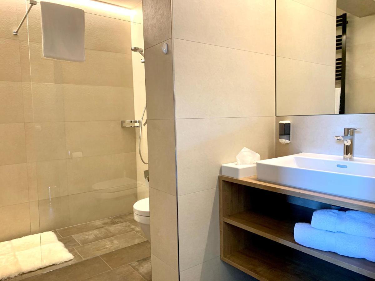 Laendle Hotel Damuels Ngoại thất bức ảnh